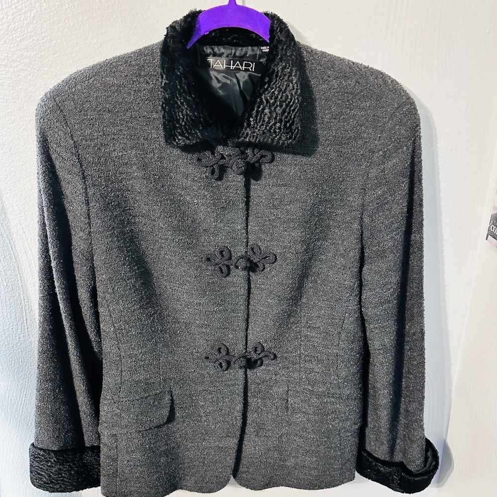 Tahari Gray Wool Jacket | Faux Fur Collar & Cuffs | Classic Tailored Style